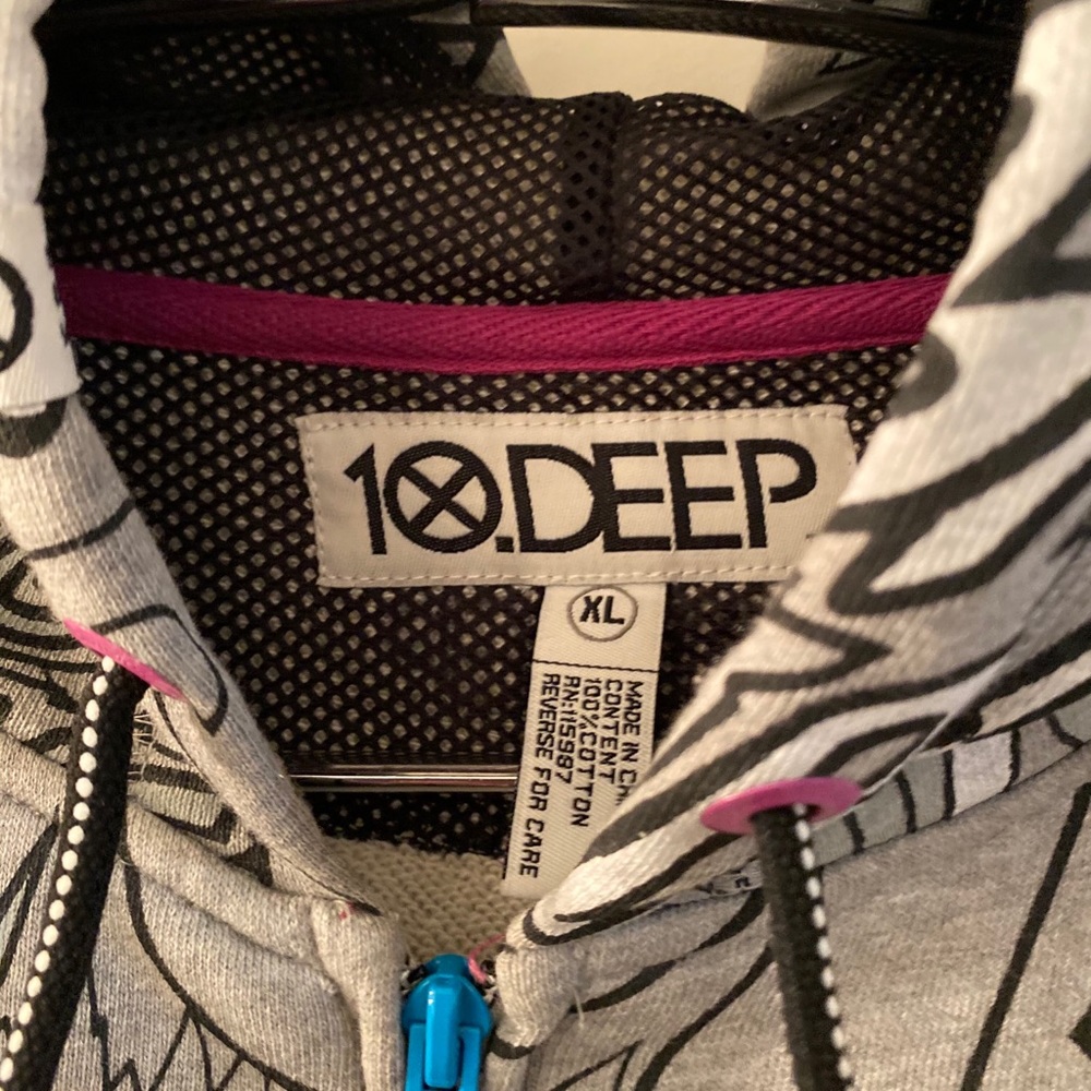 10 Deep Hoodie